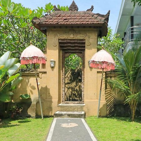 Gianyar Hotel Dış mekan fotoğraf